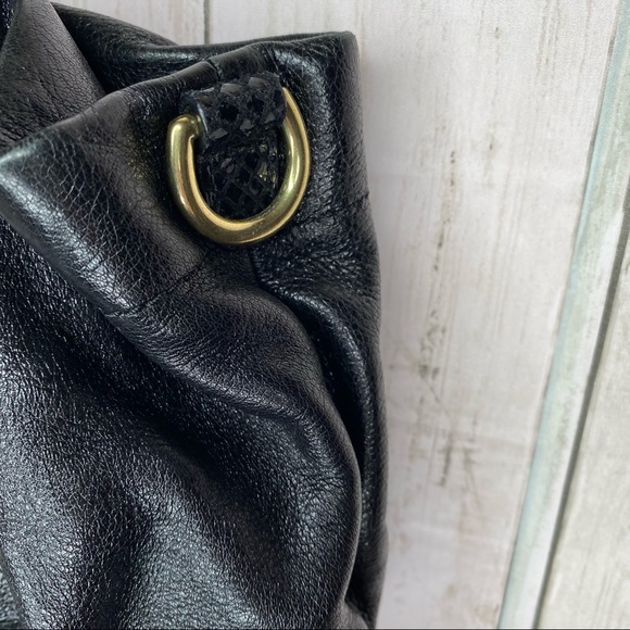 Coach purse - Picture 3 of 8